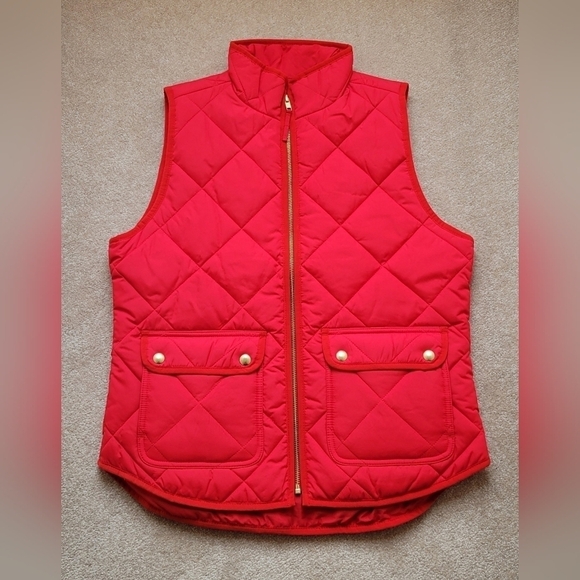 J. Crew Jackets & Blazers - 𝅺J. Crew Women's Red Quilted Mercantile Puffer Vest - Size (S) - NEW WITH TAGS